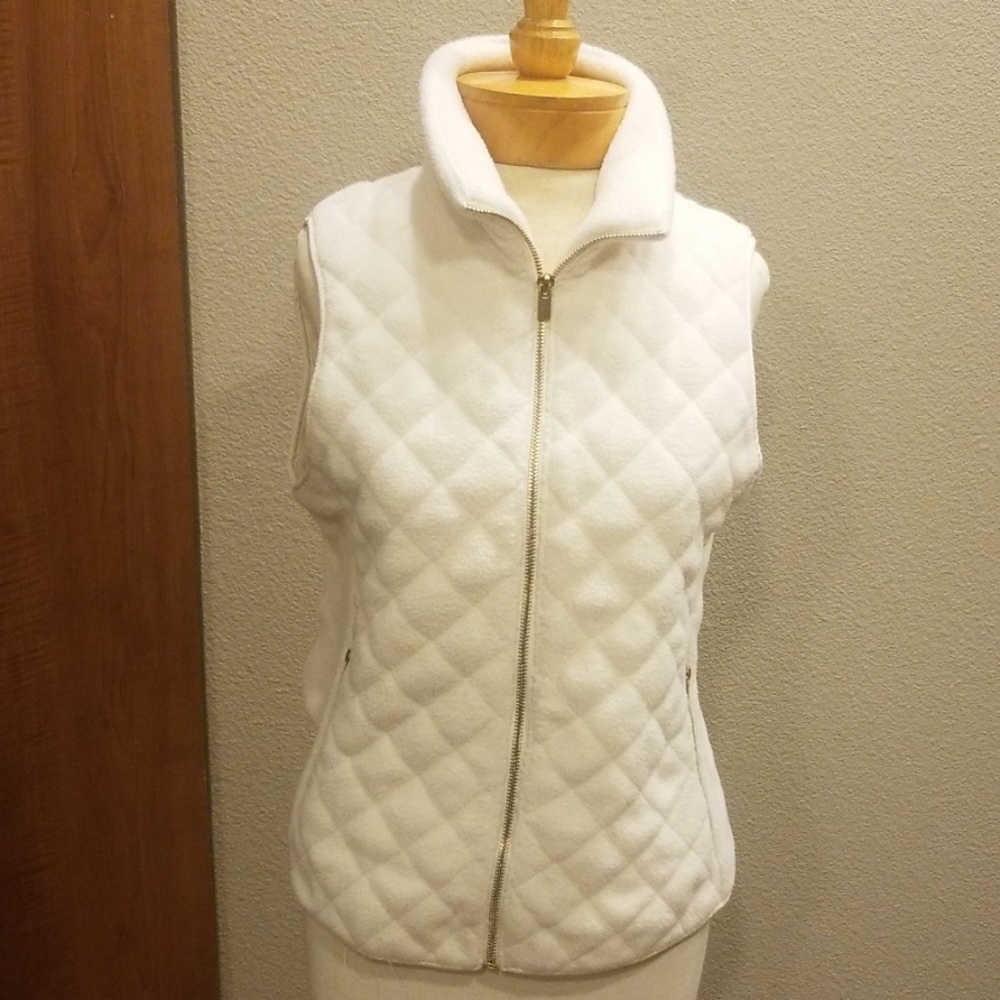 Gorgeous White Puffy Vest